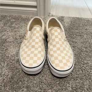 Vans women’s 8.5 Cream Checkered Slip-On Sneakers WORN ONCE
